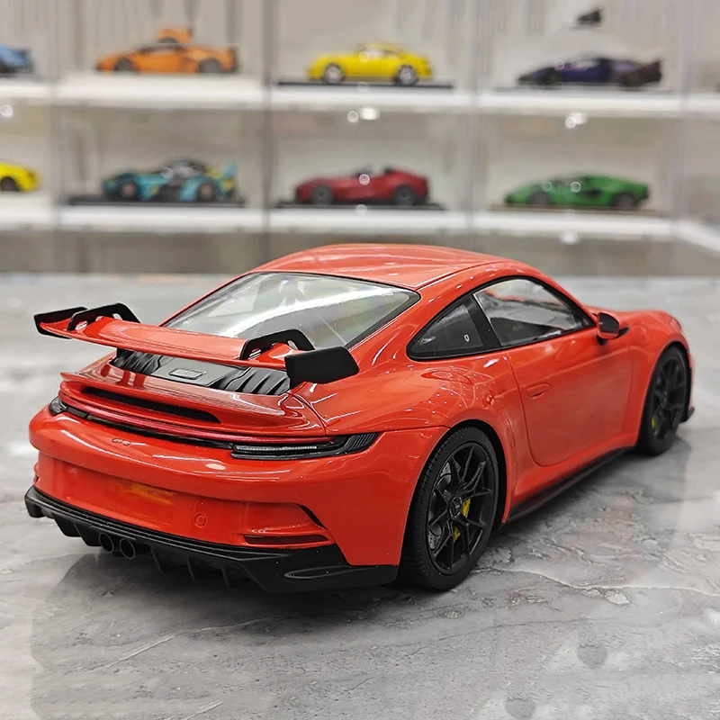 992 GT3 Resin Model Car Display Replica 5 992 GT3 Resin Model Car Display Replica - Image 5