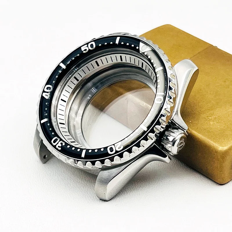 Mod SKX007 Stainless Steel Dive Watch Case 7 Mod SKX007 Stainless Steel Dive Watch Case - Image 7