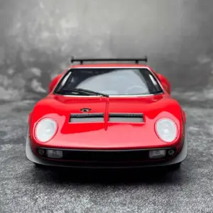 Lamborghini Miura SVR JOTA 1:18 Scale Model 8 Sdea3eda6c26e4f90846501bfb3e6e42bq