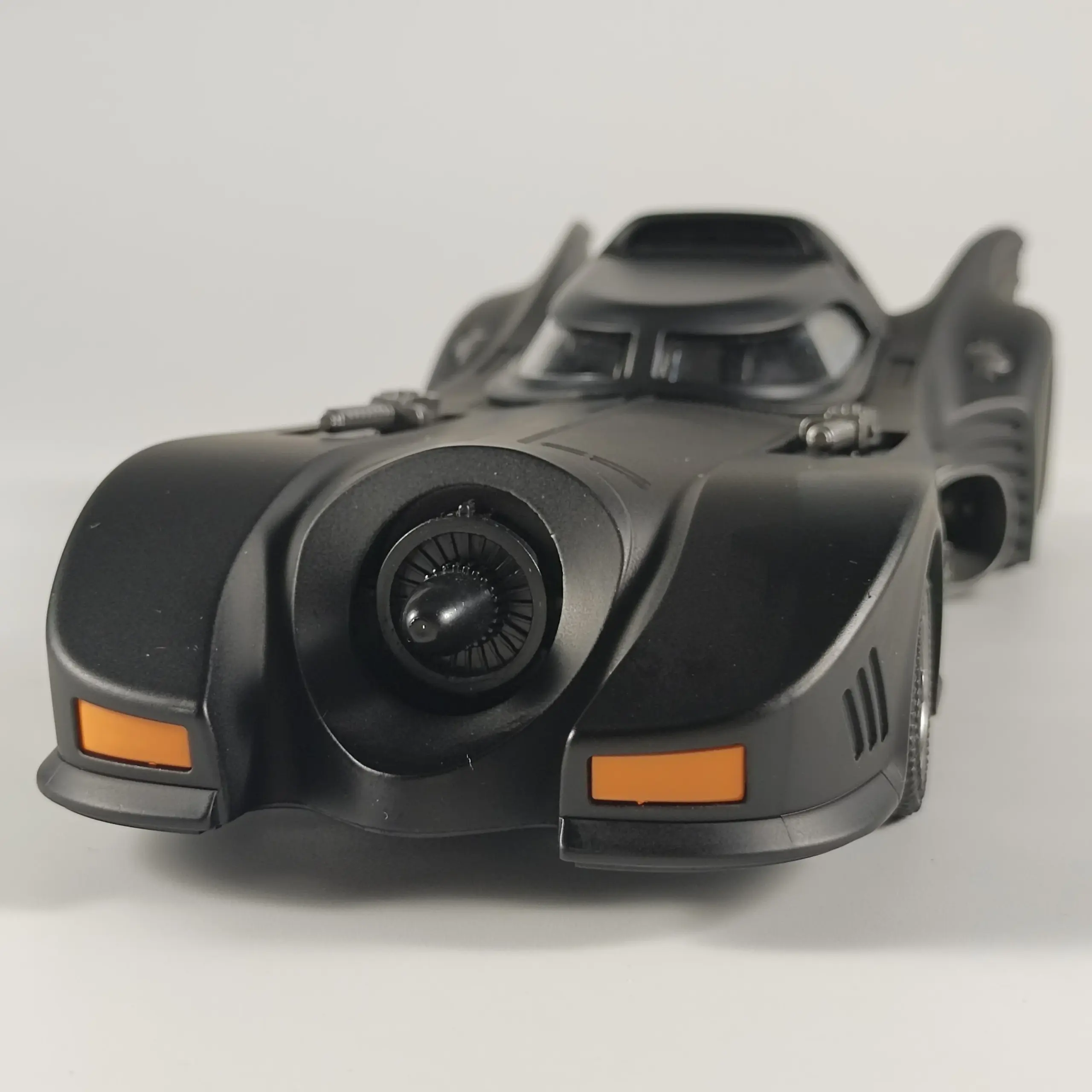 1989 Chariot Diecast Model in Black 2 1989 Chariot Diecast Model in Black - Image 2