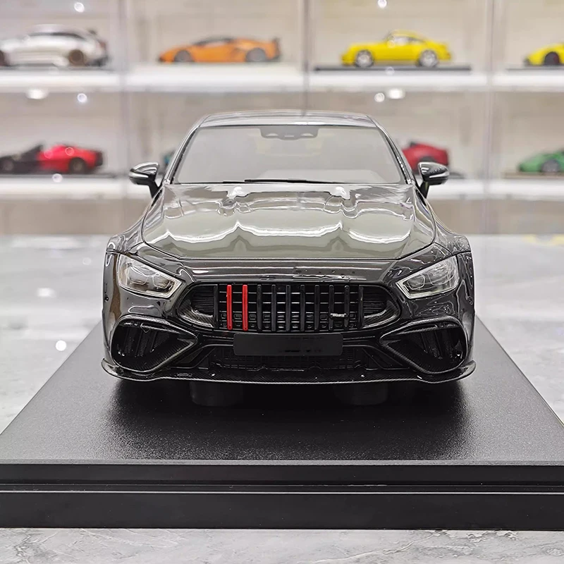 GT Spirit 930 1:18 Scale Resin Car Model 4 GT Spirit 930 1:18 Scale Resin Car Model - Image 4