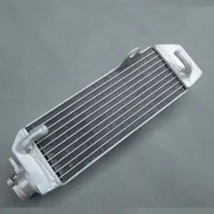 High-Performance Aluminum Radiator for Honda CR85R/RB 11 Se55e922fbef845099a7049636889516fZ