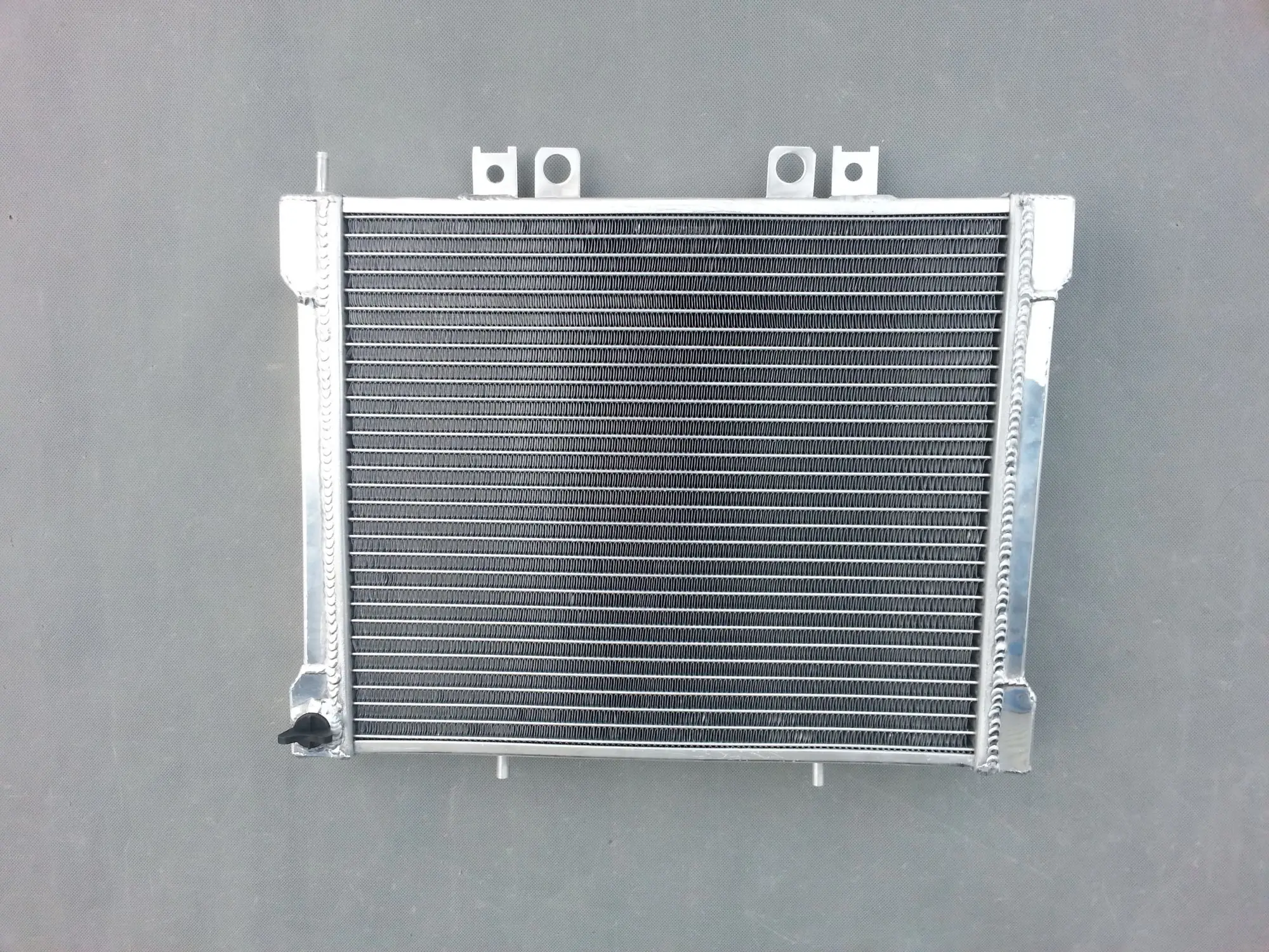 Heavy-Duty Aluminum Radiator for Polaris Sportsman 600/700 4 Heavy-Duty Aluminum Radiator for Polaris Sportsman 600/700 - Image 4