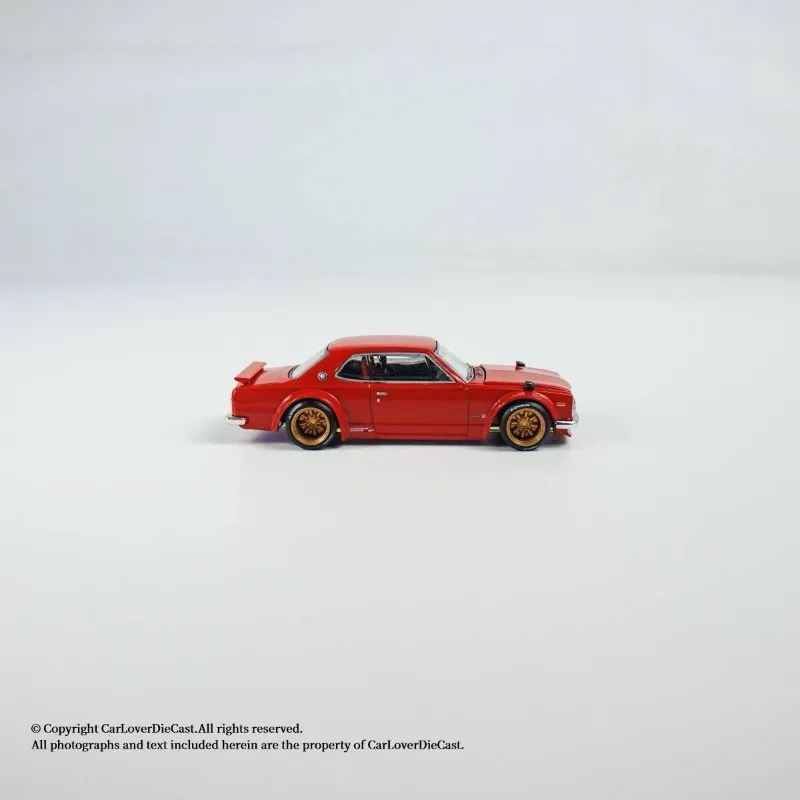 Red Nissan Skyline 1:64 Collector's Model 4 Red Nissan Skyline 1:64 Collector's Model - Image 4