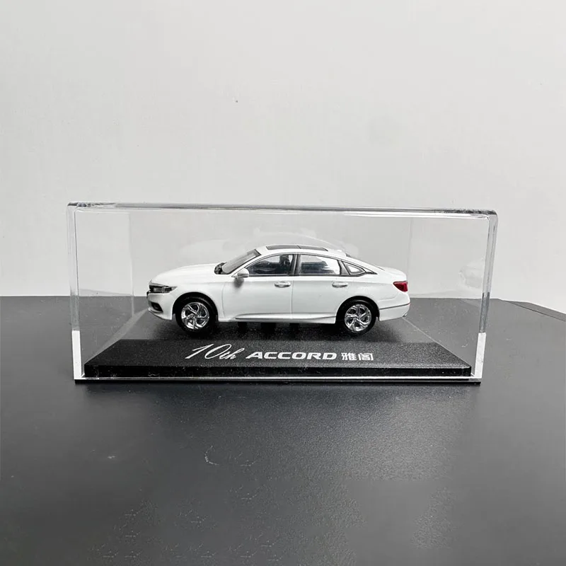 White Diecast Guangqi Accord Model 1:43 Scale 7 White Diecast Guangqi Accord Model 1:43 Scale - Image 7