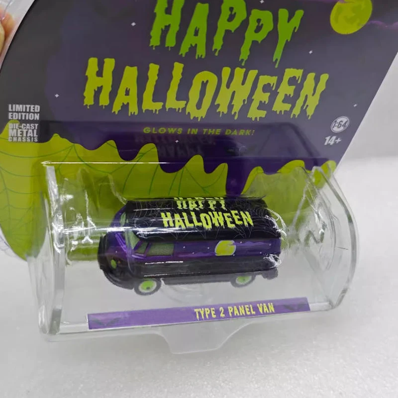 Halloween-Themed Diecast Van 1/64 Scale 5 Halloween-Themed Diecast Van 1/64 Scale - Image 5