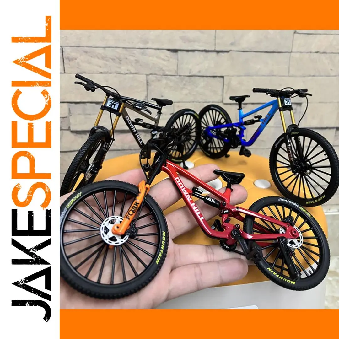1:8 Scale Alloy Mountain Bike Model 1 1:8 Scale Alloy Mountain Bike Model