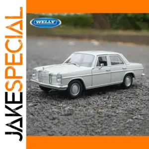 Mercedes-Benz 220 1:24 Scale Diecast Model
