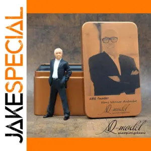 1/18 Scale Founder Doll by HYINUO