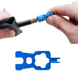 Blue Bike Valve Repair Tool for MTB & Road Bikes 7 A4f9301b9e95a4590a7f5d361b548c42ap