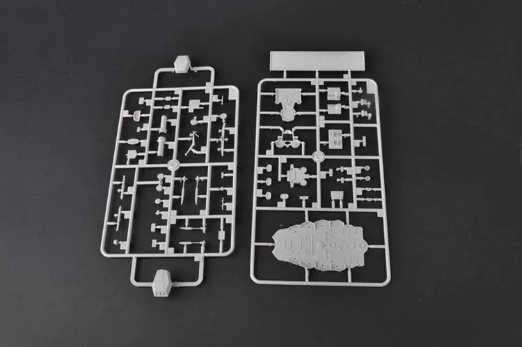 1/700 USS Maryland BB-46 Battleship Model Kit 2 1/700 USS Maryland BB-46 Battleship Model Kit - Image 2