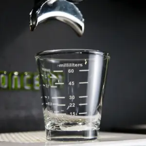 Graduated Glass Coffee Measurement Cup 60ml 12 H194f8902b3064101ac4771632291d2faD