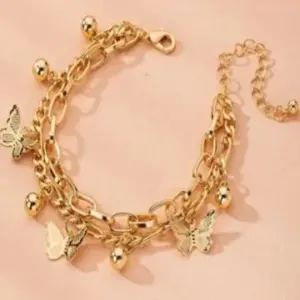 H9c8b18e5d7d043f283d84129db08f306N