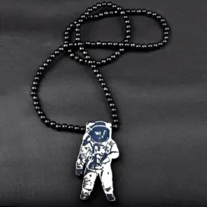 Wooden Astronaut Necklace for Men 8 HTB17c0Or dYBeNkSmLyq6xfnVXan