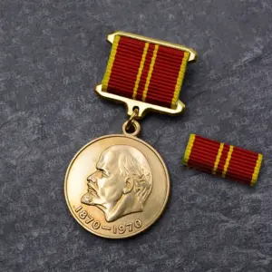 Soviet Lenin Centenary Copper Badge 32mm 12 Ha97dd4cf300a4846b727b25683467c5aW