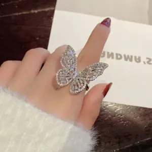 Silver Butterfly Copper Ring with Cubic Zirconia 7 S00cdb7879a7747a0bb50d541a8548988j