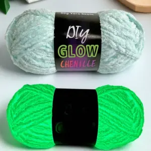 Glow-in-the-Dark Chenille Velvet Yarn for Crafts 18 S0193d02dbac64987accdb86fc696b35eT