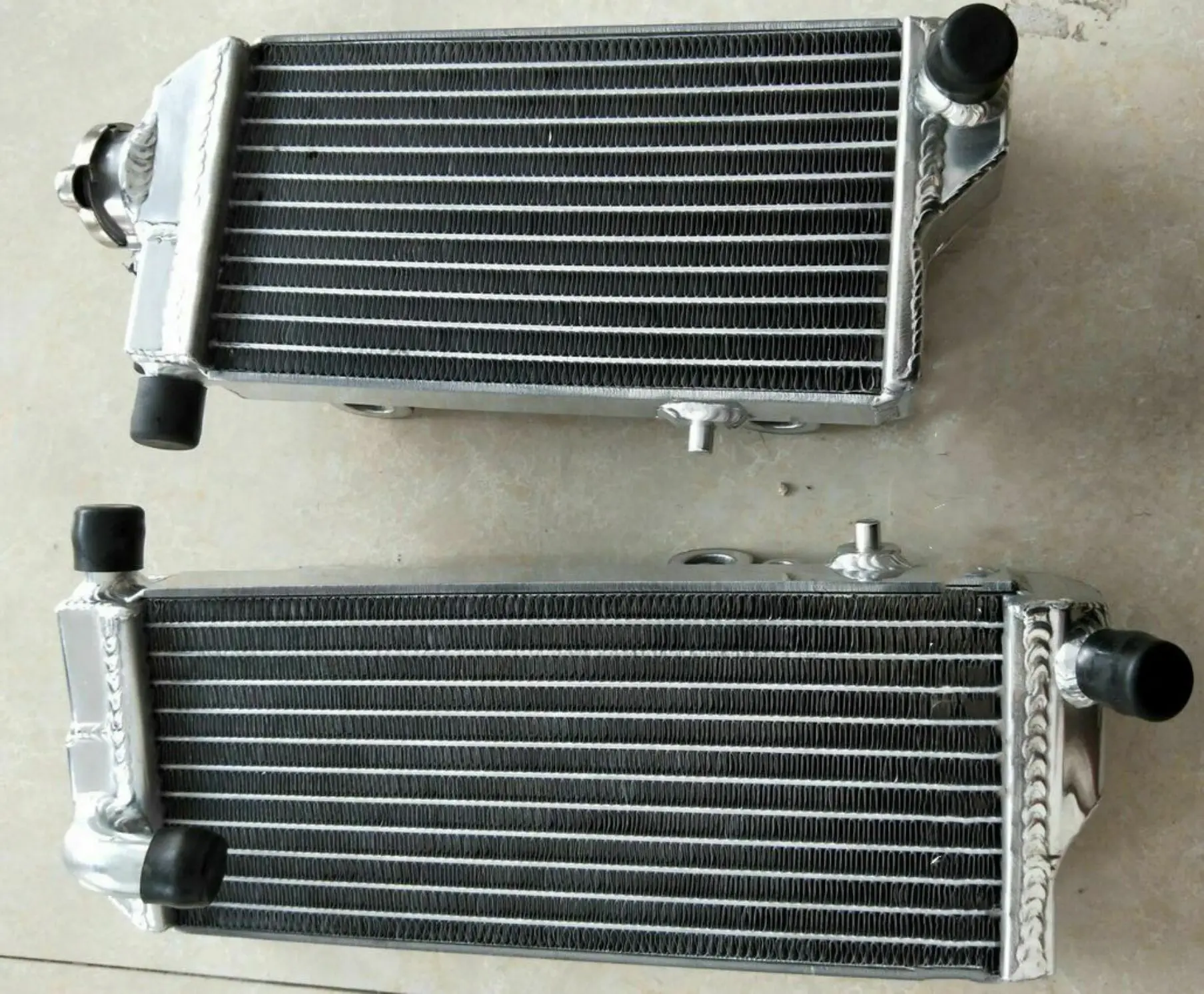 Suzuki RMZ450 2018-2022 Aluminum Radiator Pair 3 Suzuki RMZ450 2018-2022 Aluminum Radiator Pair - Image 3
