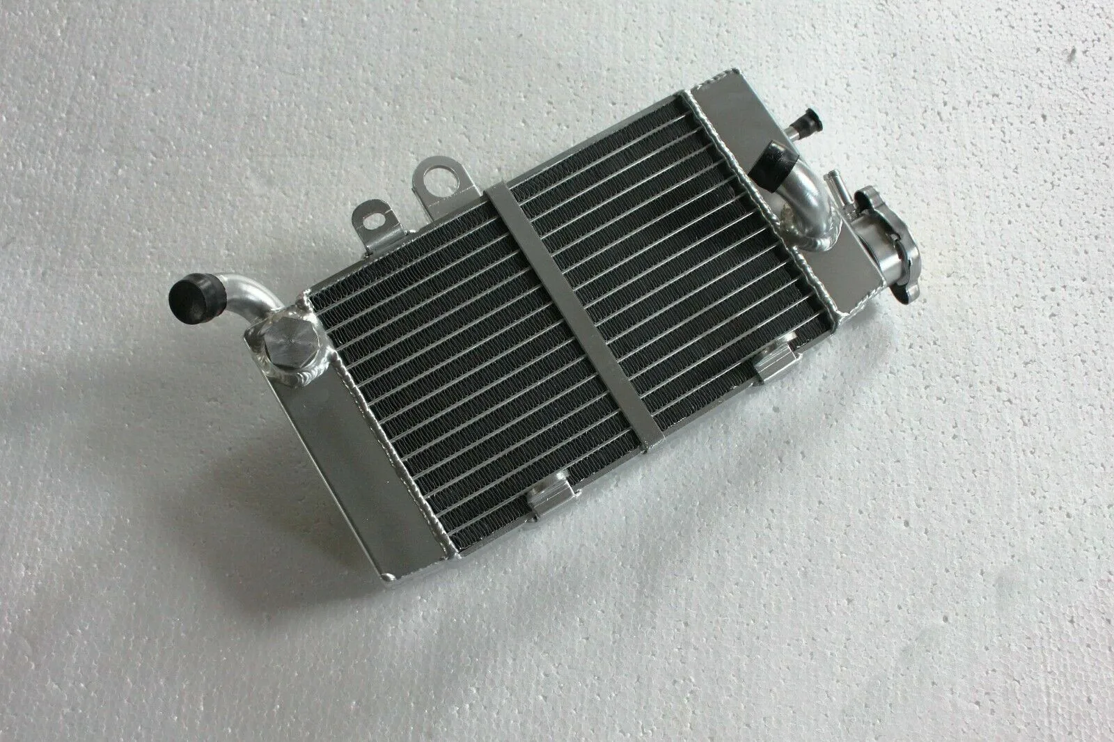 Heavy-Duty Aluminum Radiator Set for Honda XRV750 3 Heavy-Duty Aluminum Radiator Set for Honda XRV750 - Image 3