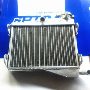 High-Performance Aluminum Radiator for Yamaha RZ350/RD350 9 S05a97a6070a446d9ac4a98e0b0be81a4g