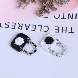 Miniature Dollhouse Handbag in Black and White 11 S066bc1bfe0594423befe920d17b5a259H