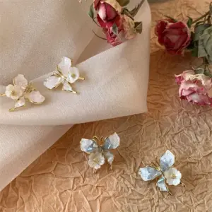 Vintage Butterfly Stud Earrings with Crystal Zircon 12 S0748065f1a6640f2bc7a2fba8d25f7e4c