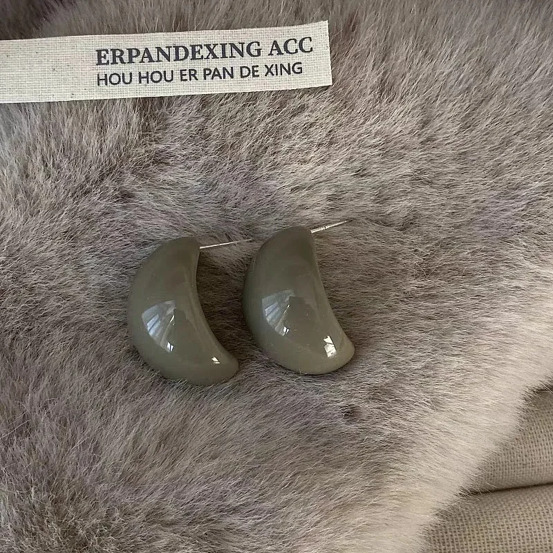 Vintage Geometric Oval Acrylic Earrings for Women 7 Vintage Geometric Oval Acrylic Earrings for Women - Image 7