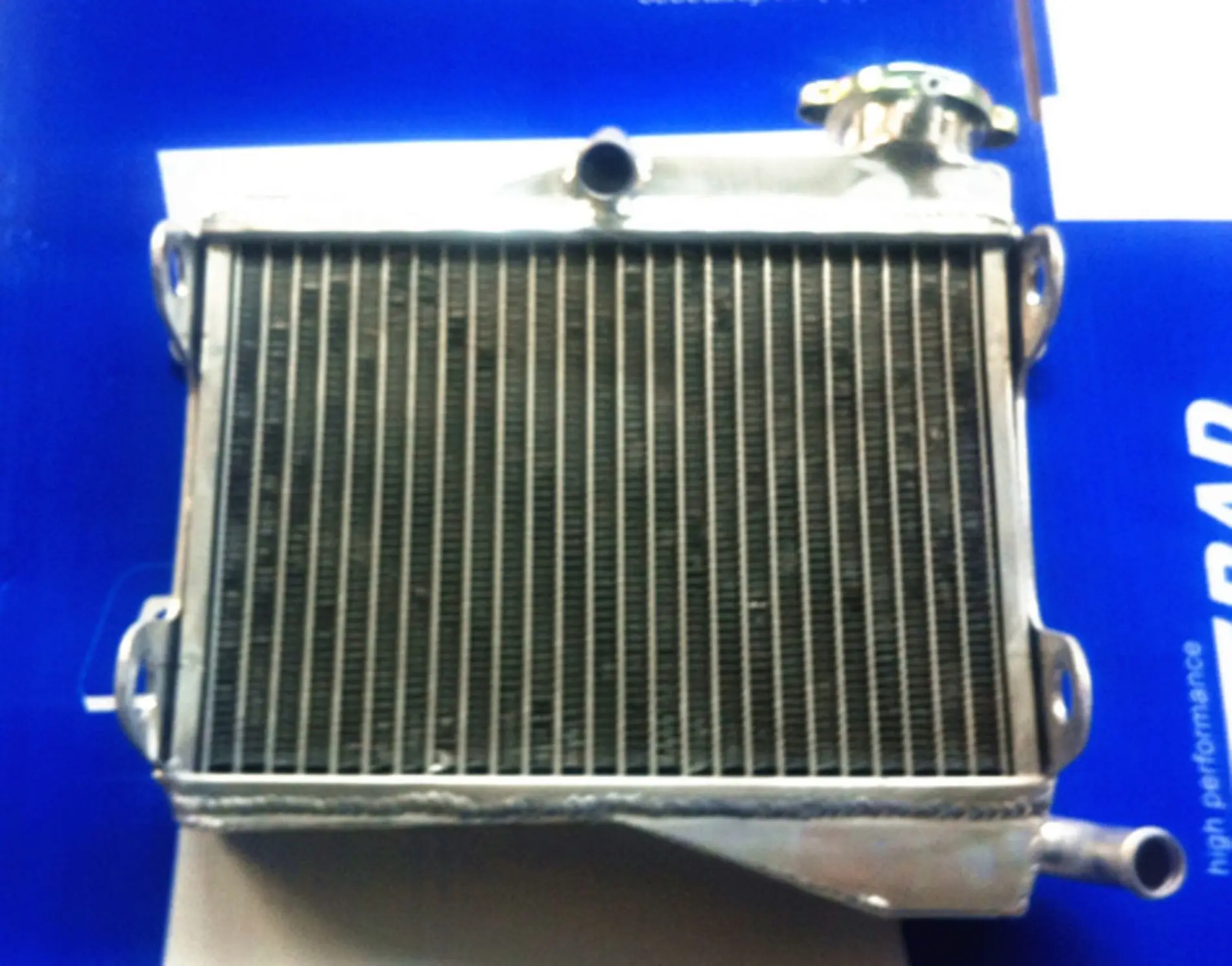 High-Performance Aluminum Radiator for Yamaha RZ350/RD350 5 High-Performance Aluminum Radiator for Yamaha RZ350/RD350 - Image 5