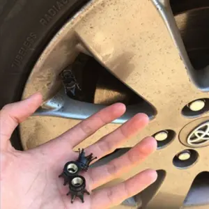 Crown Aluminum Valve Caps for Vehicles 10 S0d6939ba0bab40f0b157182cd347c4d7F