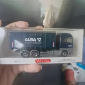 WIKING 1:87 MAN TGX 6 Ro-Ro Truck Model 11 S13938d6ecf874bff8949619a0b2a62b7O