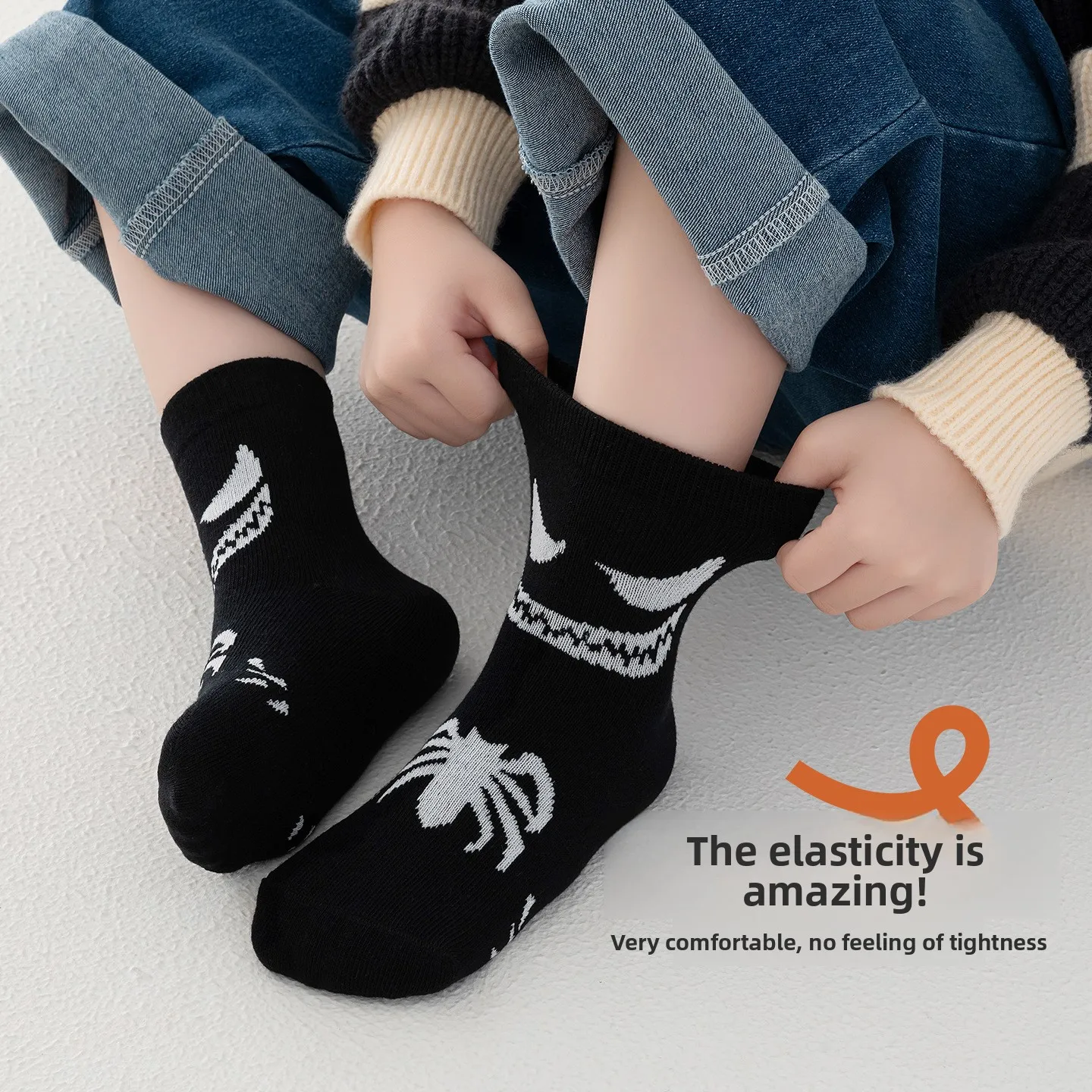 Colorful Cartoon Boys' Socks Set of 5 4 Colorful Cartoon Boys' Socks Set of 5 - Image 4