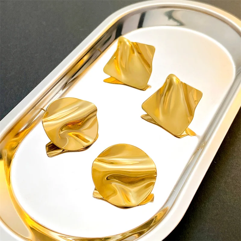 Vintage Stainless Steel Gold Stud Earrings 4 Vintage Stainless Steel Gold Stud Earrings - Image 4