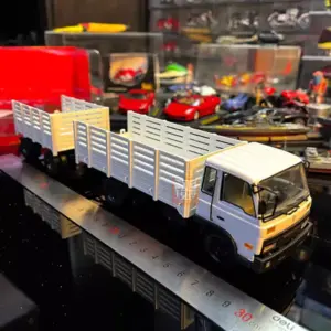 Vintage 1980s Cargo Truck Diecast Model 9 S1edc27b709e045bc85f8d4ba9b588335X