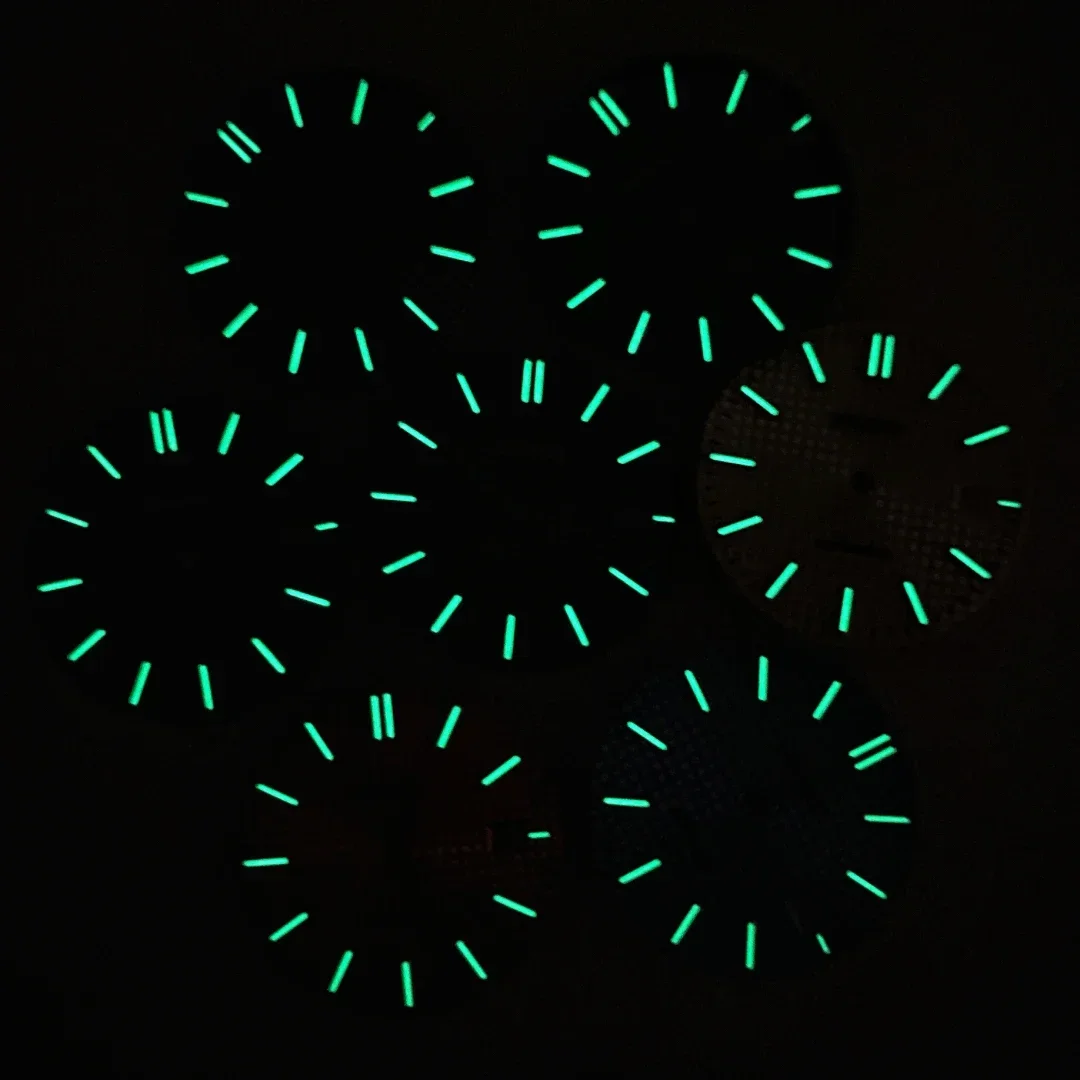 DUTRIEUX 31.8mm Stainless Steel Women’s Watch Face 4 DUTRIEUX 31.8mm Stainless Steel Women’s Watch Face - Image 4