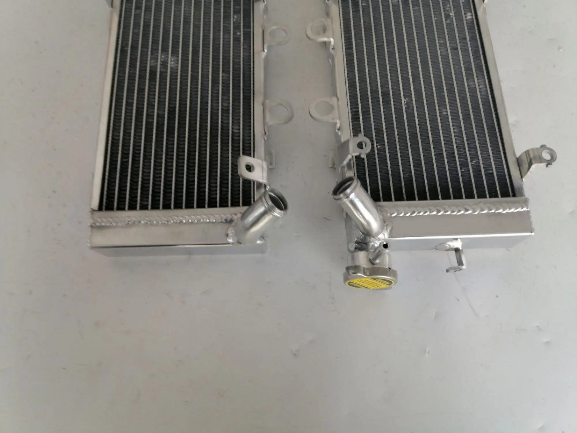 Aluminum Radiators for Honda XL1000V Varadero 1999-2009 5 Aluminum Radiators for Honda XL1000V Varadero 1999-2009 - Image 5