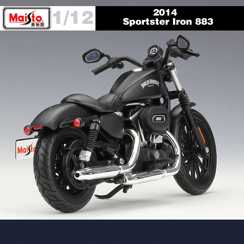 Maisto Iron 883 1:12 Diecast Motorcycle Model 6 Maisto Iron 883 1:12 Diecast Motorcycle Model - Image 6