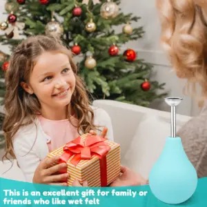 Vibrant Blue Felting Water Sprayer with 224ml 12 S28b57c02bc7244d5aadd61b30695de9c3