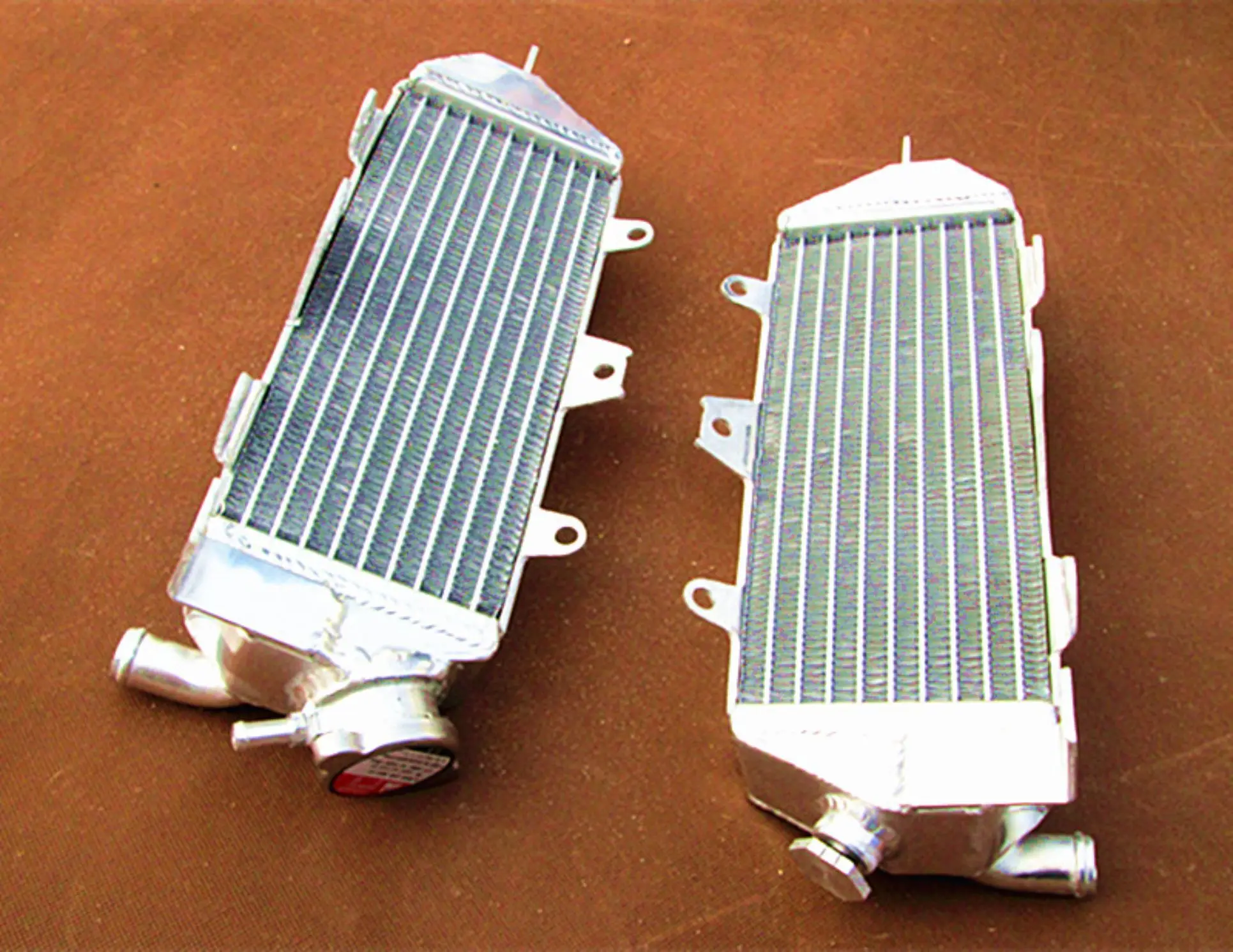 High-Performance Aluminum Radiators for Kawasaki KX250 5 High-Performance Aluminum Radiators for Kawasaki KX250 - Image 5