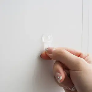 Transparent Indoor Light Hanging Clips Set of 20 or 40 10 S2ea4a7e6f86f40c3a43684f714103cf8r