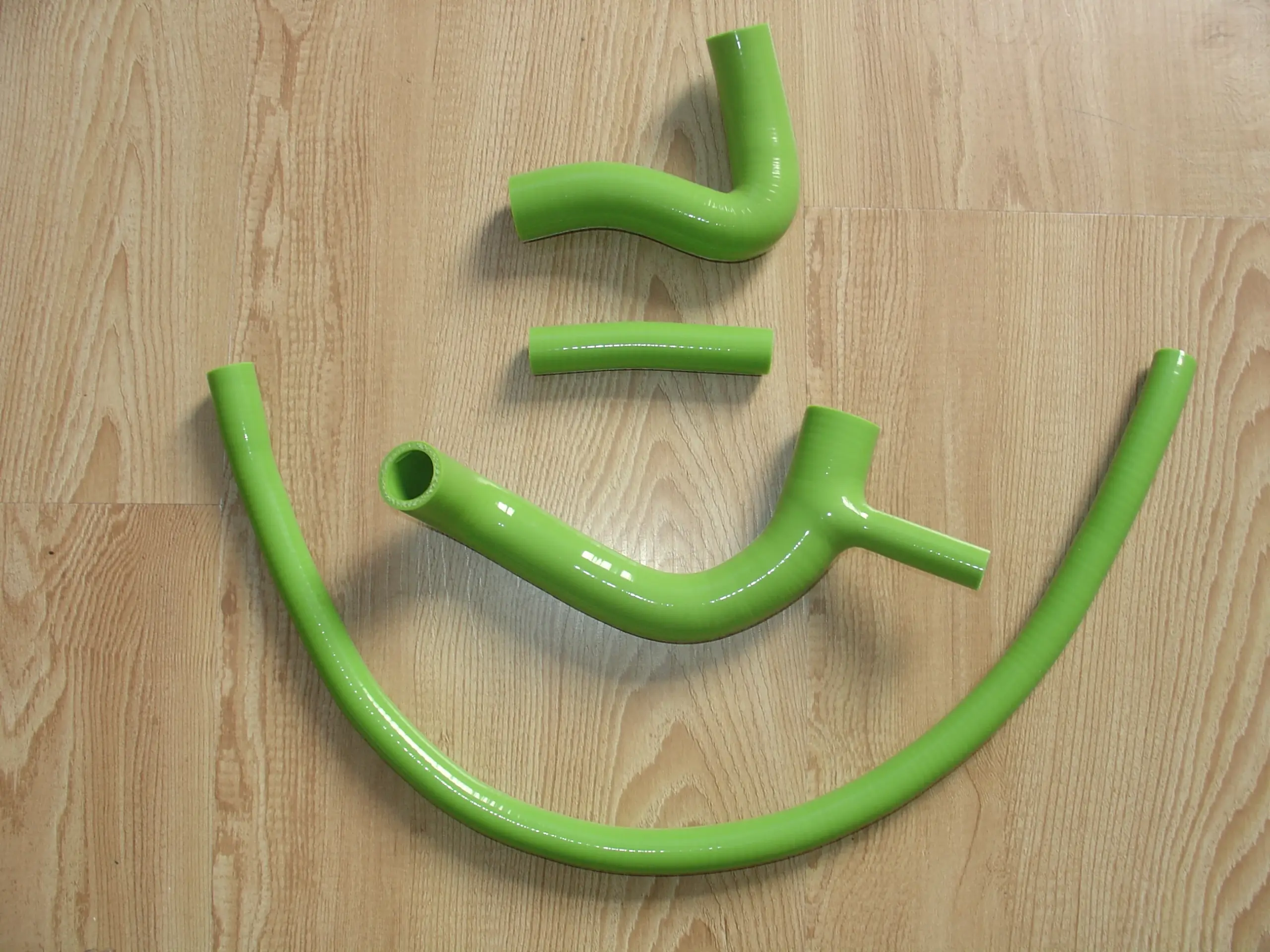 Mini Cooper S Silicone Radiator Hose Kit 1960-1990 4 Mini Cooper S Silicone Radiator Hose Kit 1960-1990 - Image 4