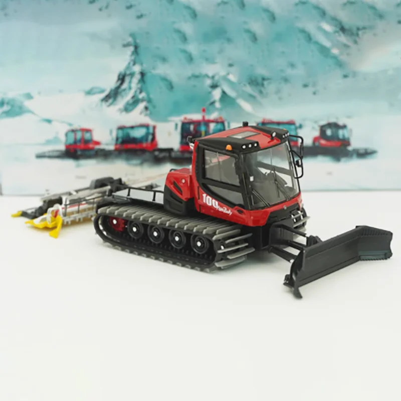 Detailed 1/43 Diecast Snowplow Model by WELLY 4 Detailed 1/43 Diecast Snowplow Model by WELLY - Image 4