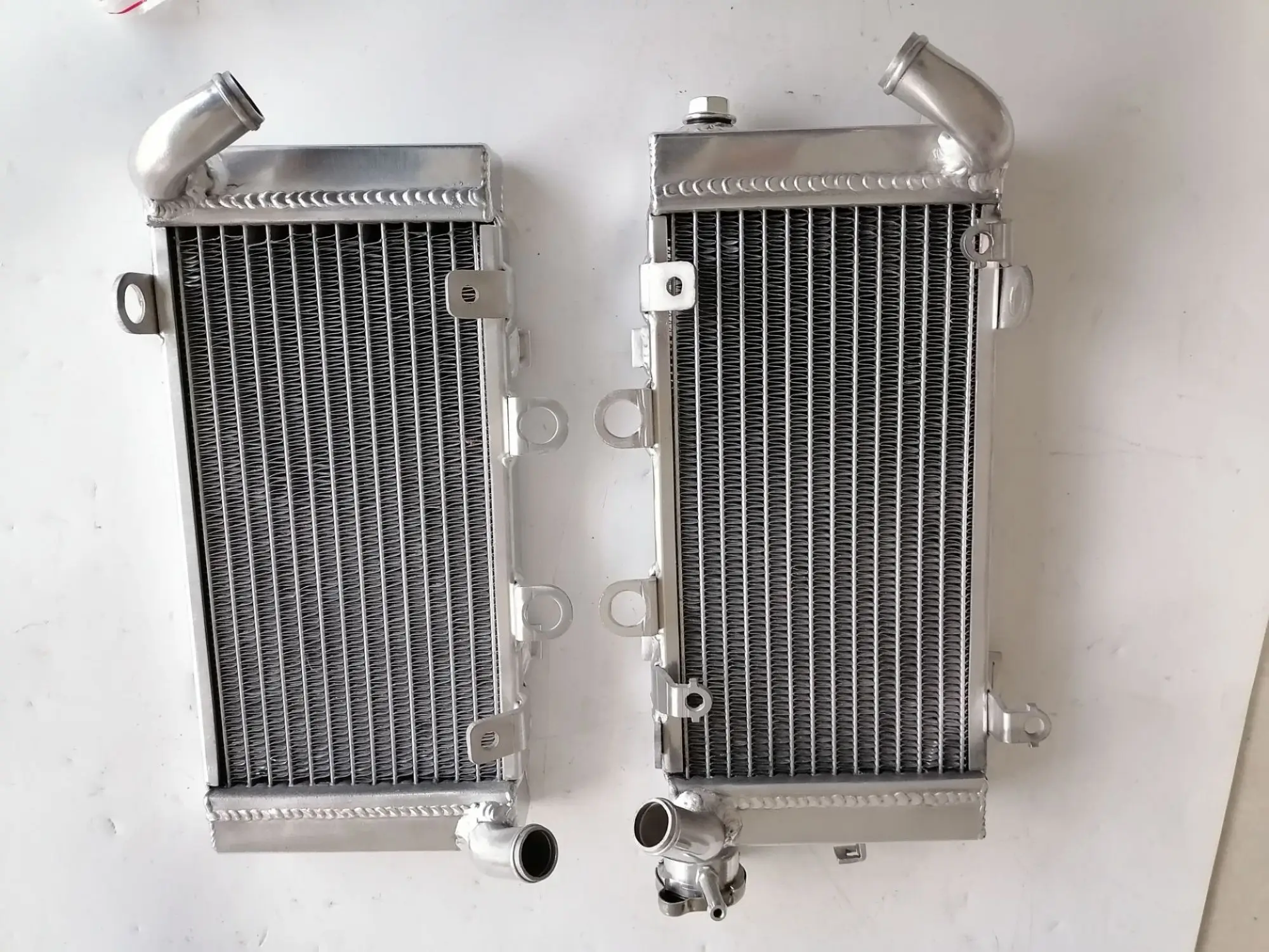Aluminum Radiators for Honda XL1000V Varadero 1999-2009 4 Aluminum Radiators for Honda XL1000V Varadero 1999-2009 - Image 4