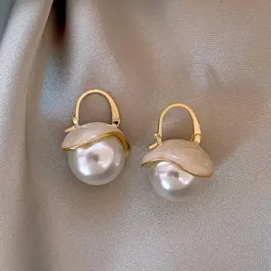 S3aa963d846f94594a5e95b831a231f7c4