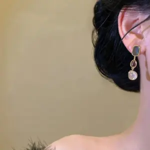 Asymmetric Colorful Resin Earrings 8 S3bcbb685f8ec400faea66380b9c287aar