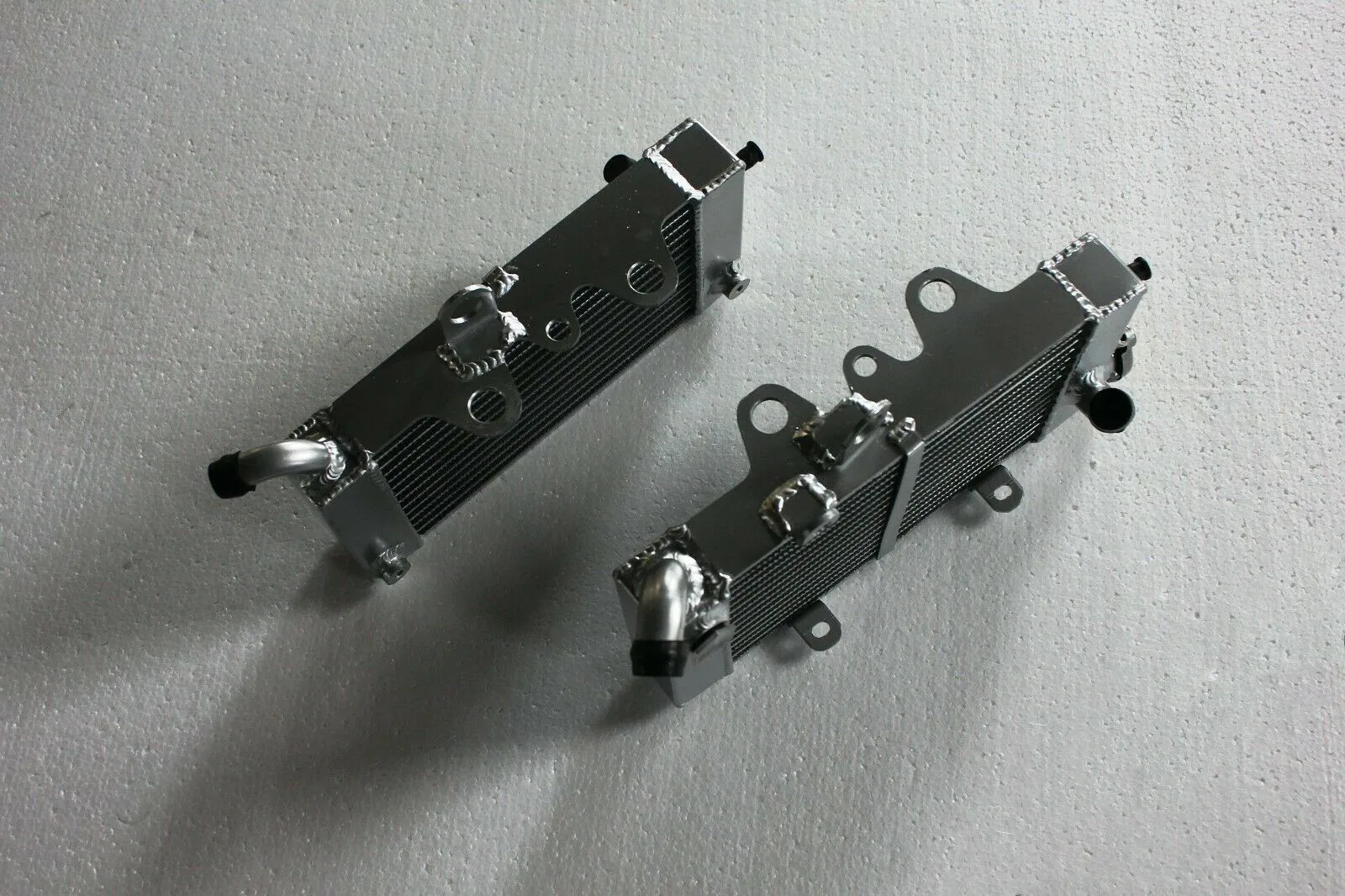 Heavy-Duty Aluminum Radiator Set for Honda XRV750 5 Heavy-Duty Aluminum Radiator Set for Honda XRV750 - Image 5