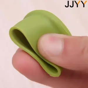 Vibrant Silicone Wine Stopper Set 13 S3e36631791e3444d9367005c8dc51d2ec