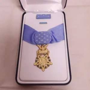 S3e7f51da195b45fe92f84372a8d40a0eu