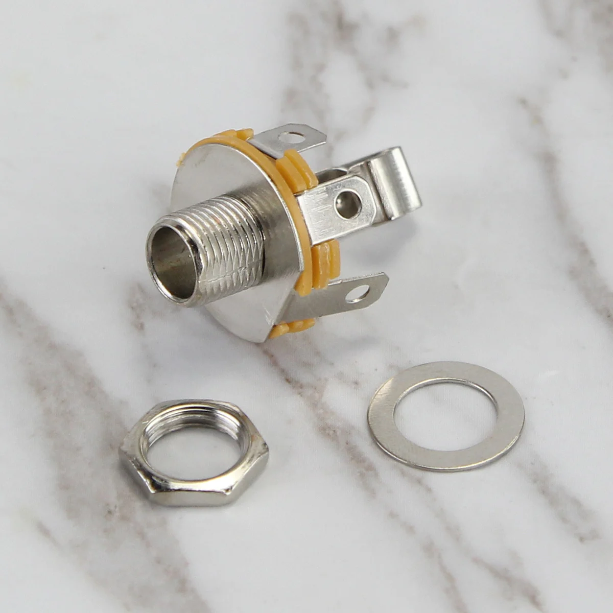 Six Switchable Guitar Jack Sockets with Switch 3 Six Switchable Guitar Jack Sockets with Switch - Image 3