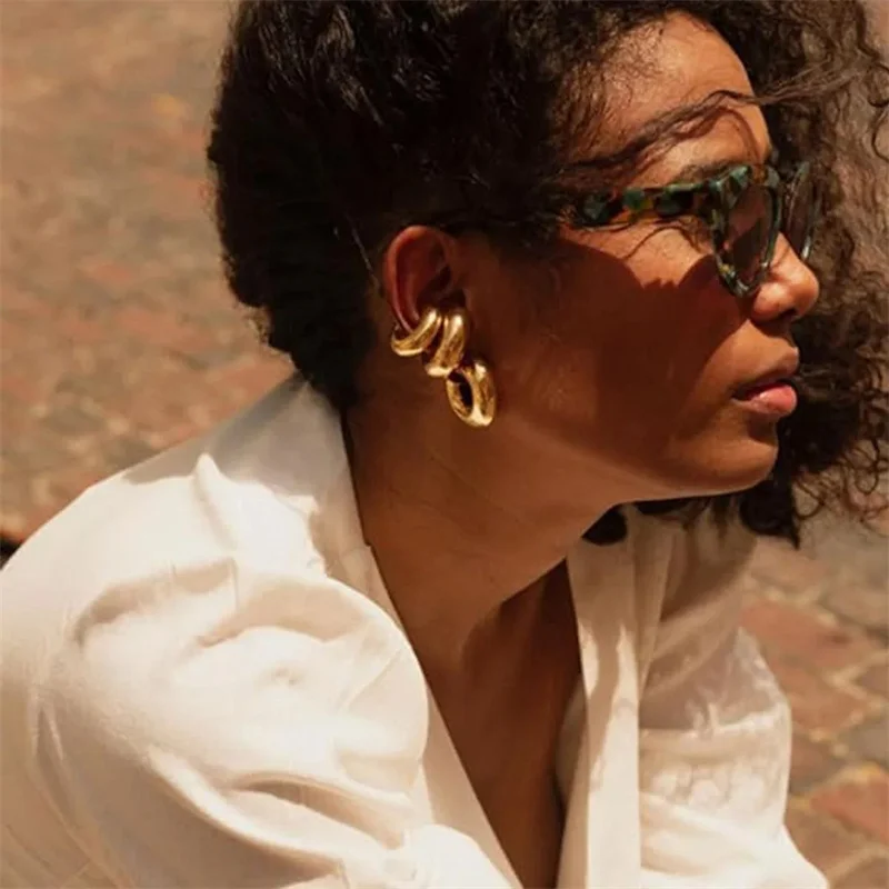 Bold Wide C-Shaped Vintage Ear Cuff for Women 2 Bold Wide C-Shaped Vintage Ear Cuff for Women - Image 2