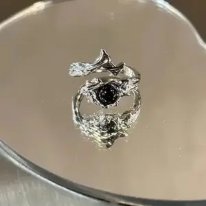 Vintage Gothic Gemstone Adjustable Ring for Women 9 S4adcbd8a85094e95982d244cd1c263caf